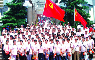 南湖革命纪念馆重温革命历史